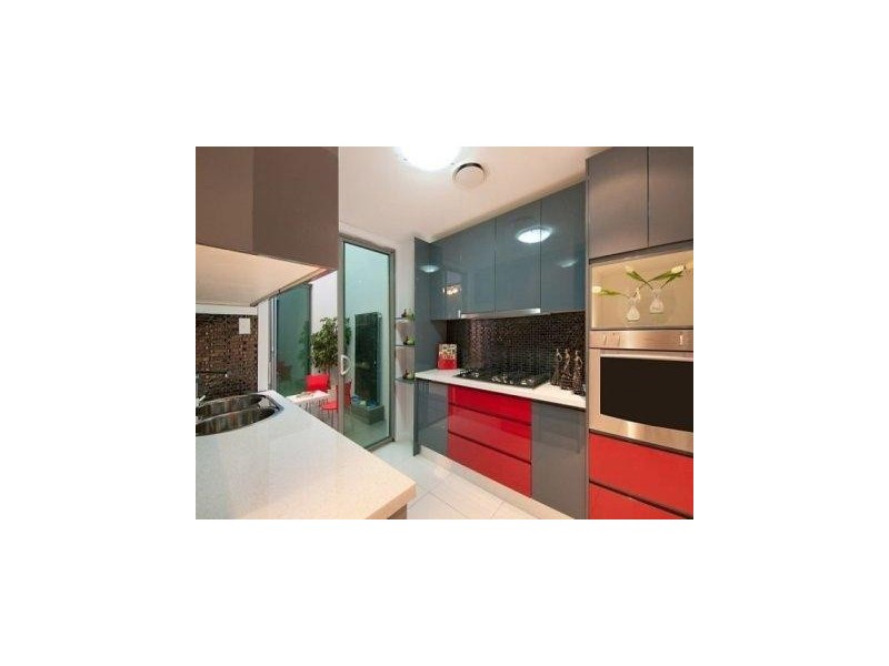 2/ 24 Heights Drive, Robina QLD 4226