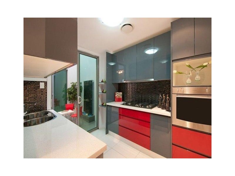 2/ 26 Heights Drive, Robina QLD 4226