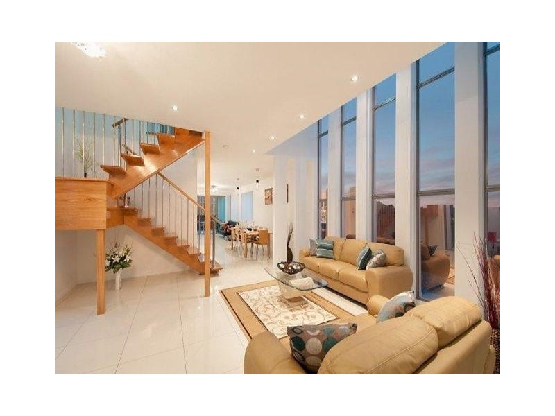 2/ 26 Heights Drive, Robina QLD 4226