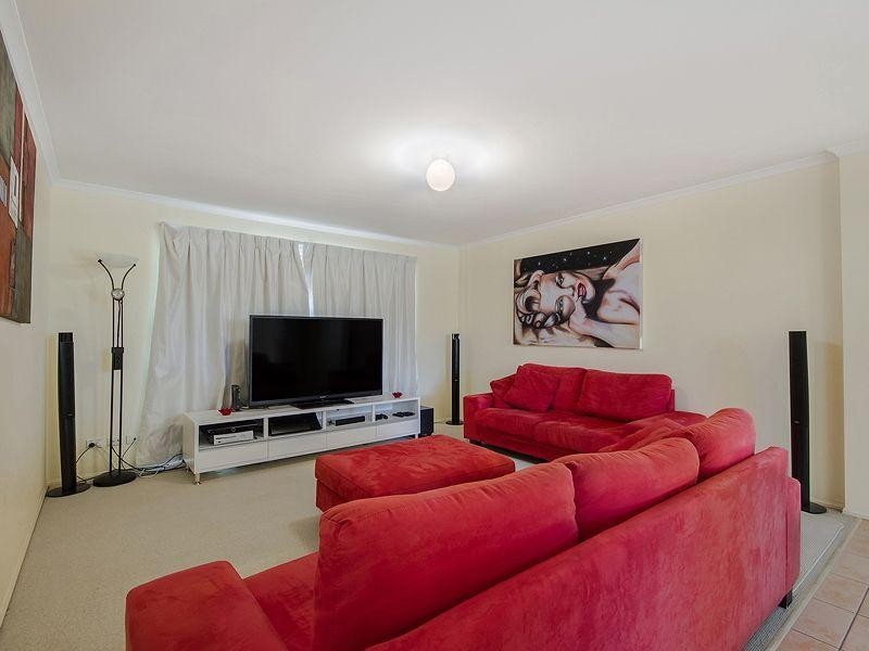 13 Highview Place, Parkwood QLD 4214