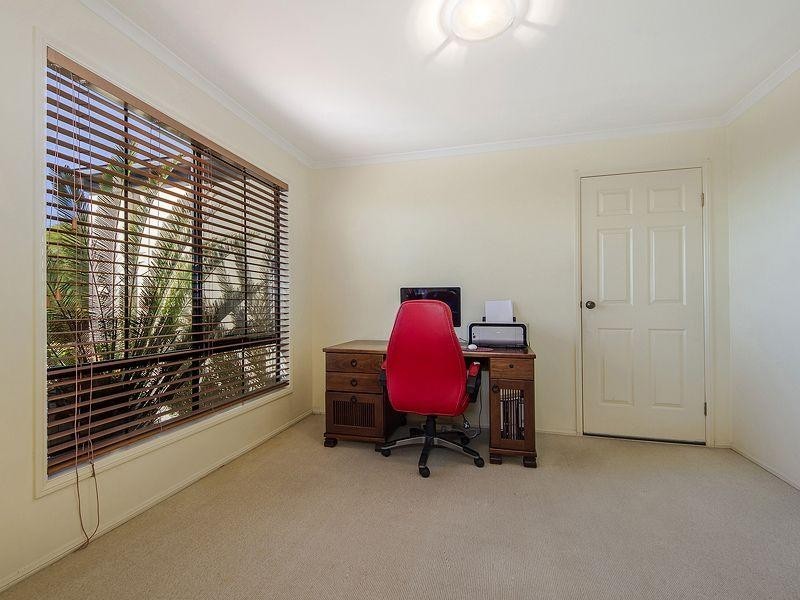 13 Highview Place, Parkwood QLD 4214