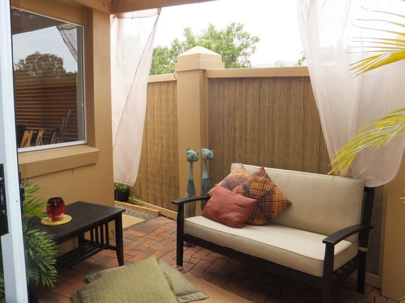 20 Highgate Lane, Robina QLD 4226