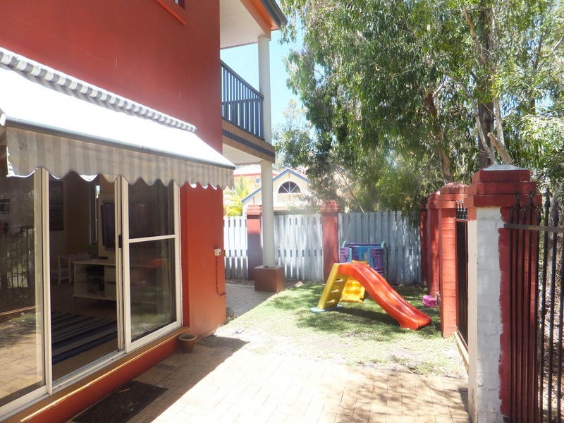 23 Highgate Lane, Robina QLD 4226