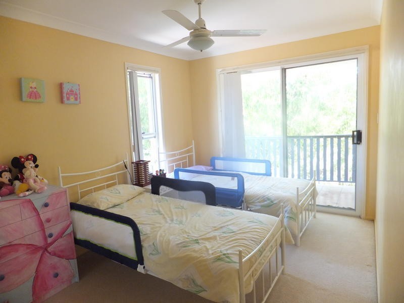 23 Highgate Lane, Robina QLD 4226