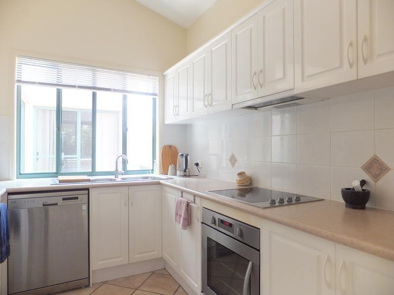 17 Highgate Lane, Robina QLD 4226