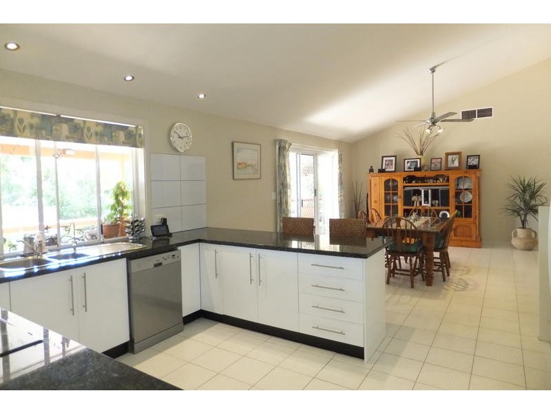 3 Hindmarsh Crt, Robina QLD 4226