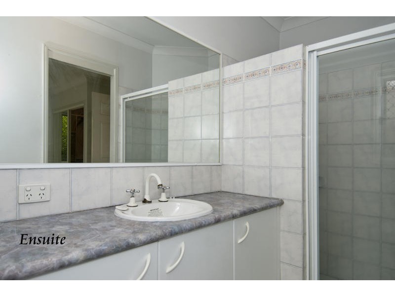 13 Ilinois Court, Varsity Lakes QLD 4227