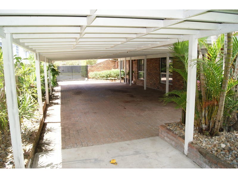 15 Jade Stone Court, Carrara QLD 4211