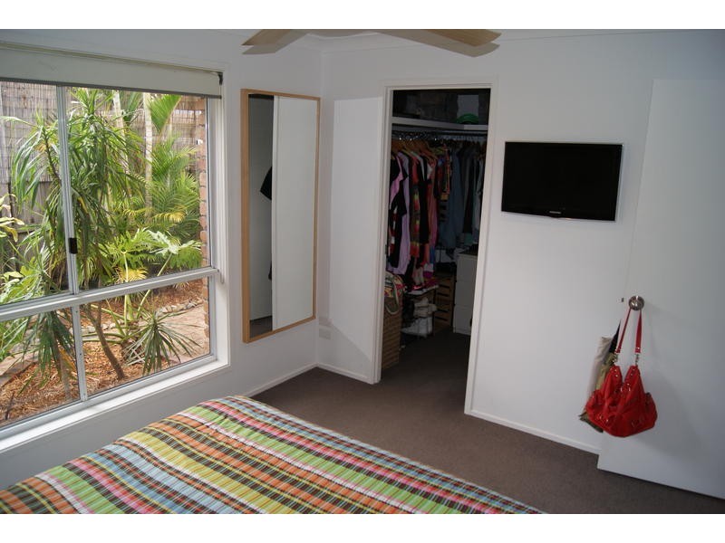 15 Jade Stone Court, Carrara QLD 4211