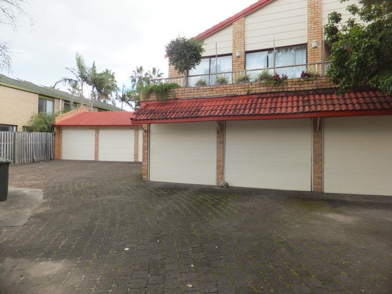 4/ 7 Jodie Court, Mermaid Waters QLD 4218