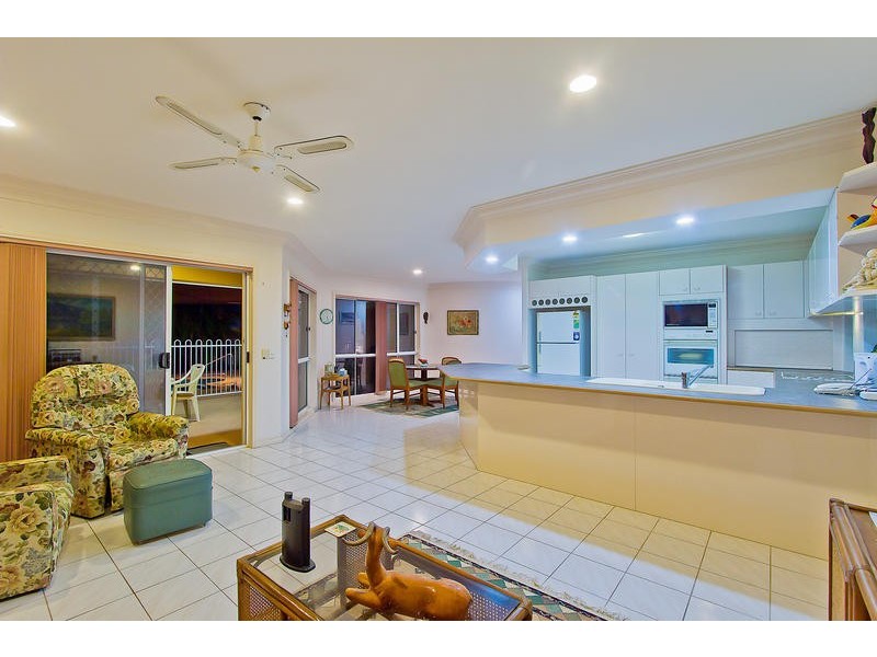 10 Julatten Drive, Robina QLD 4226