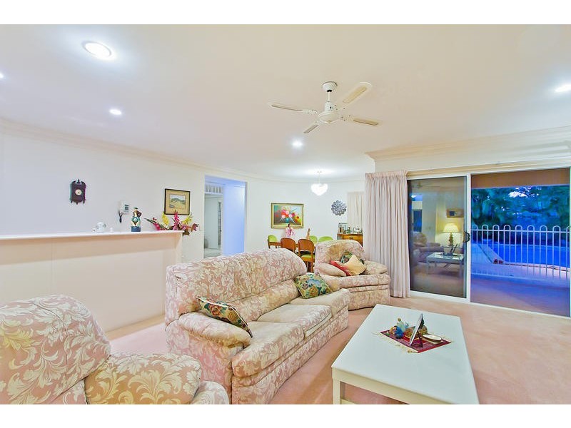 10 Julatten Drive, Robina QLD 4226