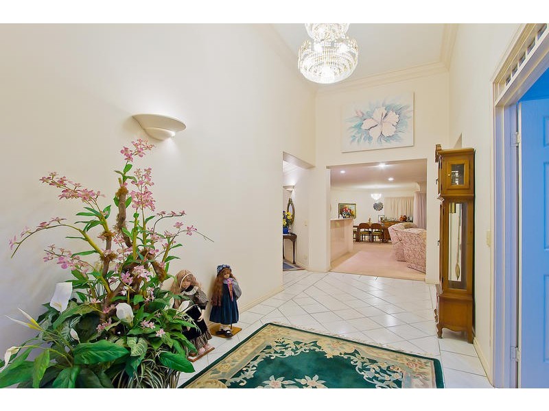 10 Julatten Drive, Robina QLD 4226