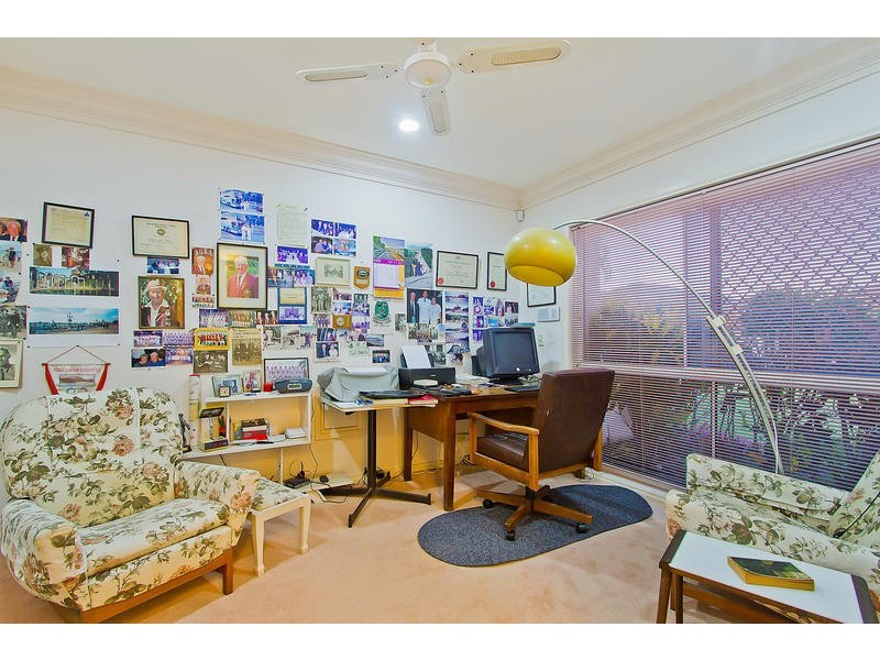 10 Julatten Drive, Robina QLD 4226