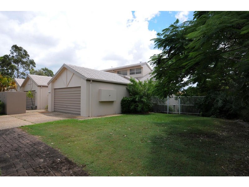 7/ 1-5 Kallista Close, Robina QLD 4226