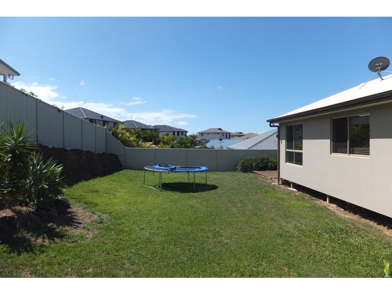 17 Kauri Pine Street, Reedy Creek QLD 4227
