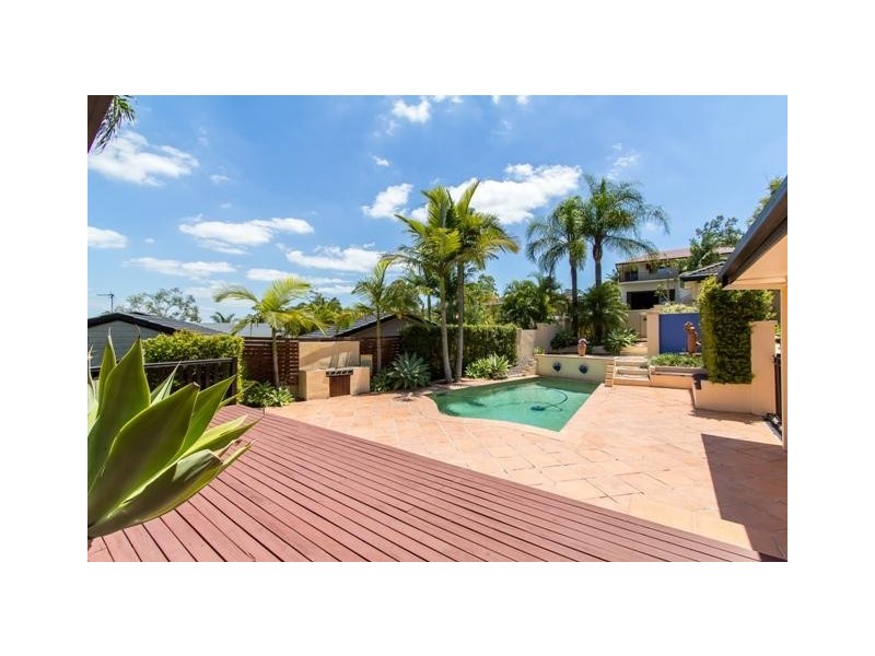 8 Kilburn Street, Robina QLD 4226