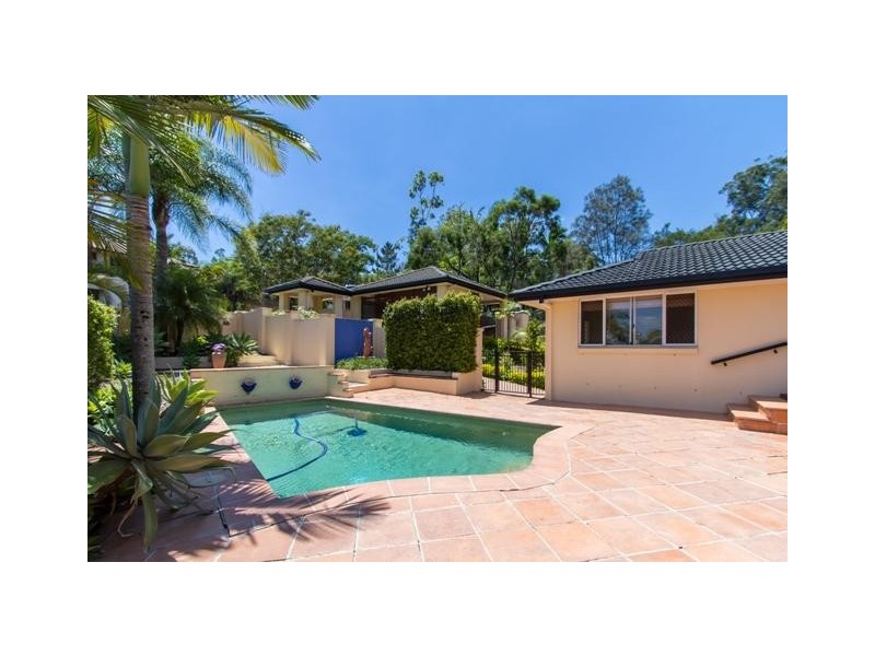 8 Kilburn Street, Robina QLD 4226