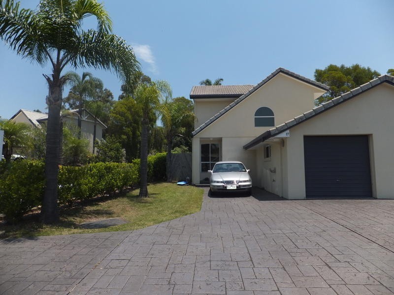 @/ 15 Killarney Avenue, Robina QLD 4226