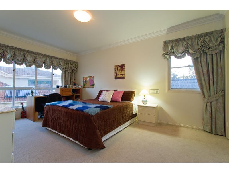 27 Kirralee Drive, Robina QLD 4226