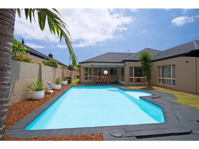 30 Kirralee Drive, Robina QLD 4226
