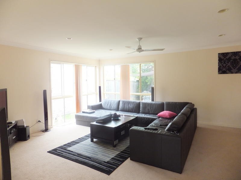 17 Konda Way, Robina QLD 4226