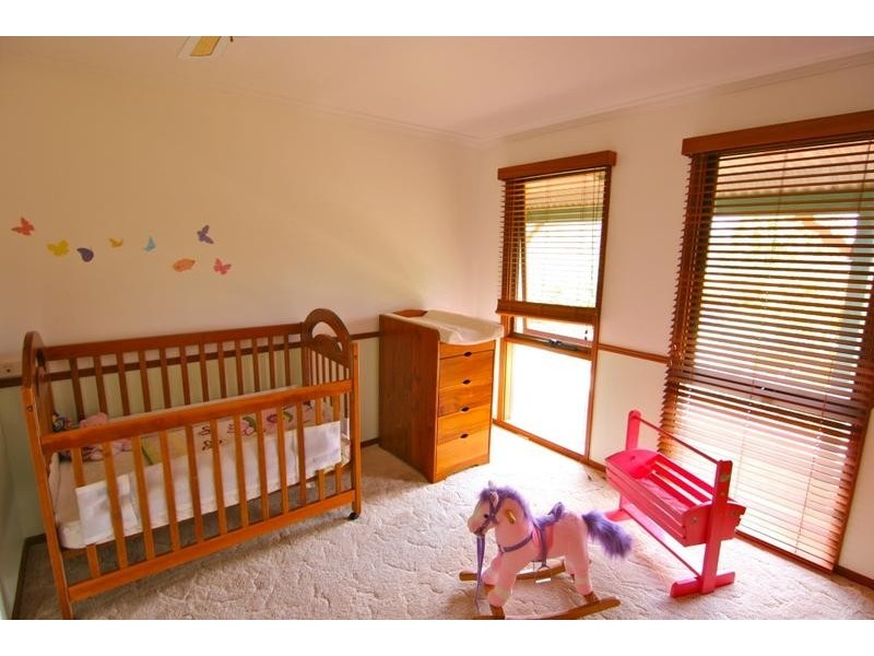1 Kooyoonga Court, Robina QLD 4226