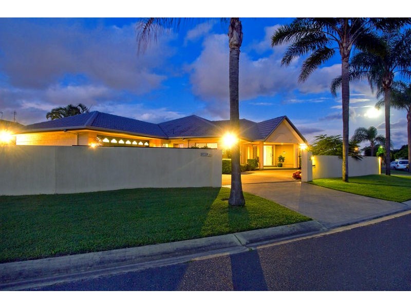 3 Kuranda Drive, Robina QLD 4226