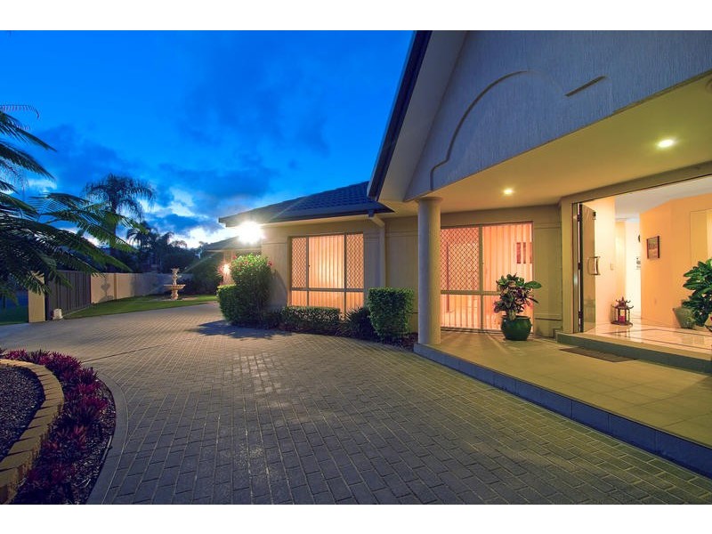 3 Kuranda Drive, Robina QLD 4226