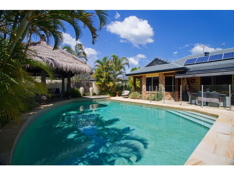 5 Kuranda Drive, Robina QLD 4226