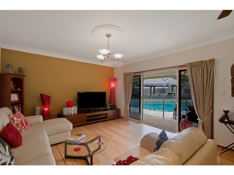 5 Kuranda Drive, Robina QLD 4226
