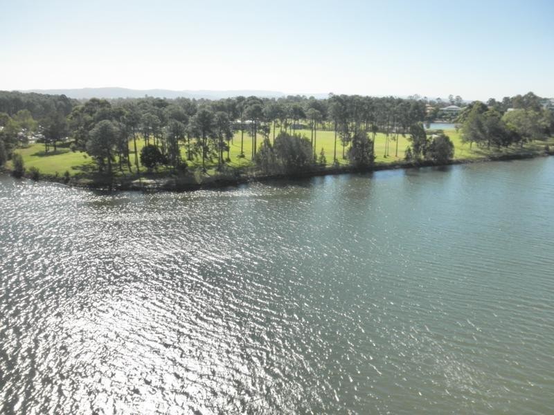 109 & 111/ 25 Lake Orr Drive, Robina QLD 4226