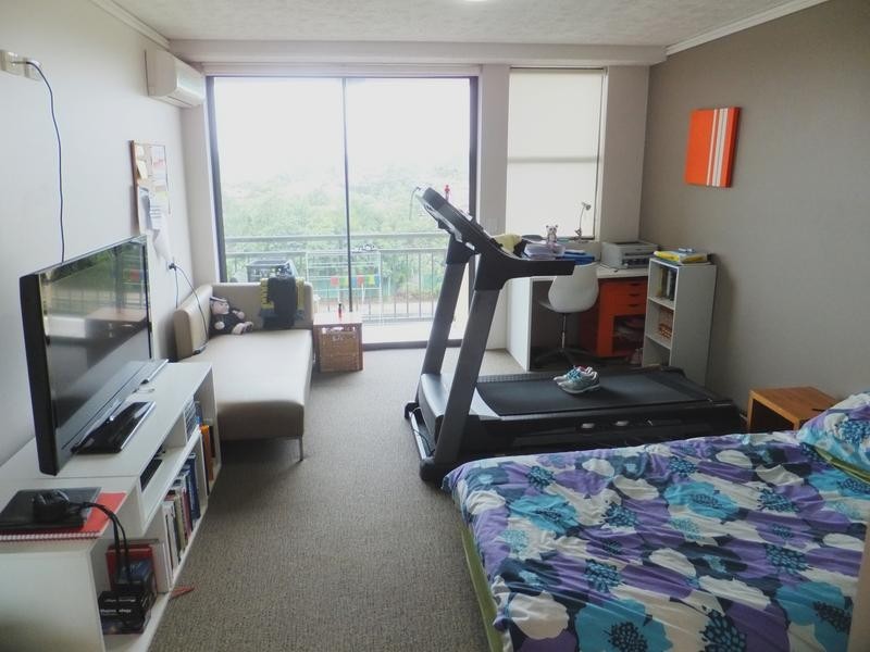 520/ 25 Lake Orr Drive, Robina QLD 4226