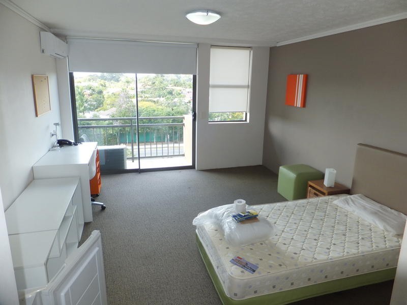 522 & 524/ 25 Lake Orr Drive, Robina QLD 4226