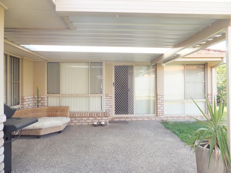 12 Lancewood Cct, Robina QLD 4226