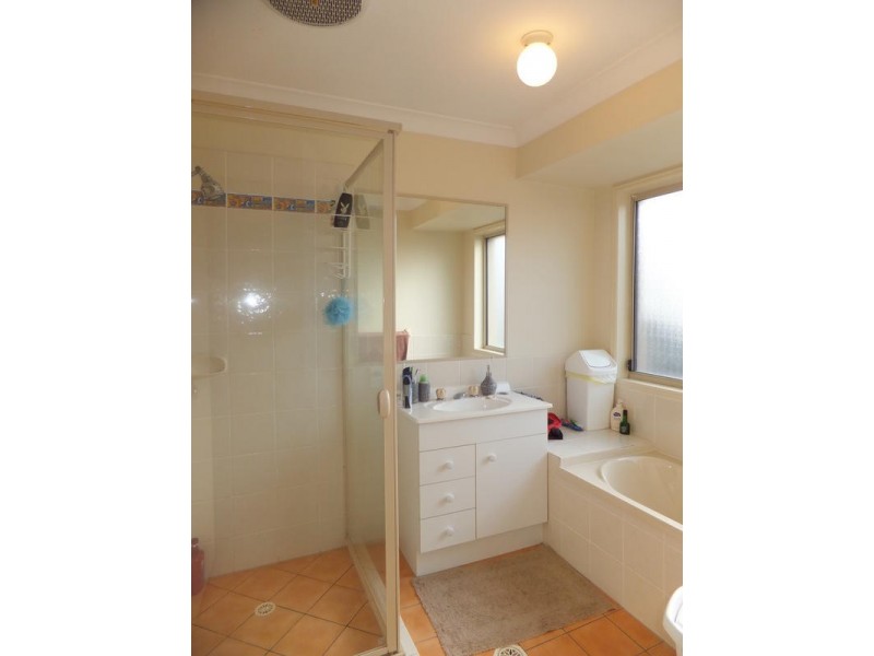 12 Lancewood Cct, Robina QLD 4226