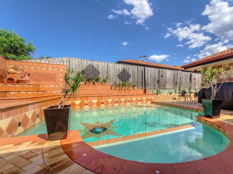 14 Lancewood Circuit, Robina QLD 4226