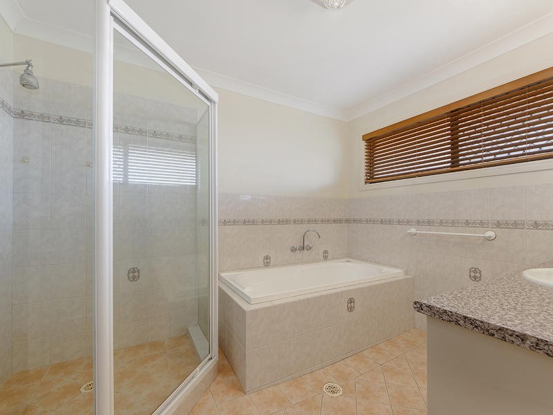 14 Lancewood Circuit, Robina QLD 4226