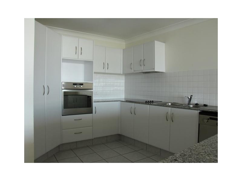 12/ 137 Laver Drive, Robina QLD 4226