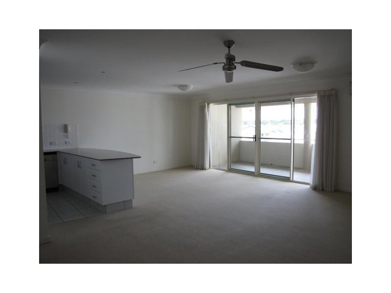 12/ 137 Laver Drive, Robina QLD 4226