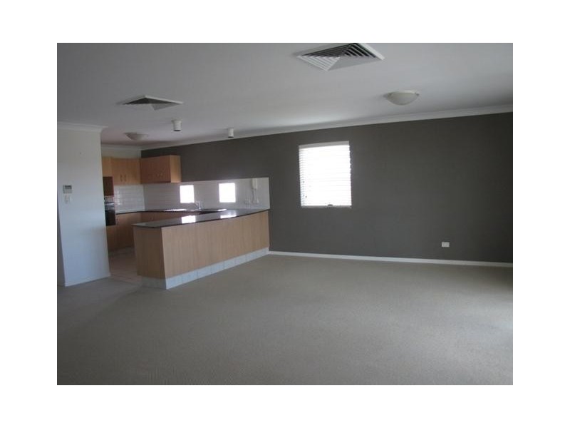 12/ 137 Laver Drive, Robina QLD 4226