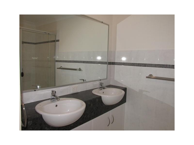 12/ 137 Laver Drive, Robina QLD 4226