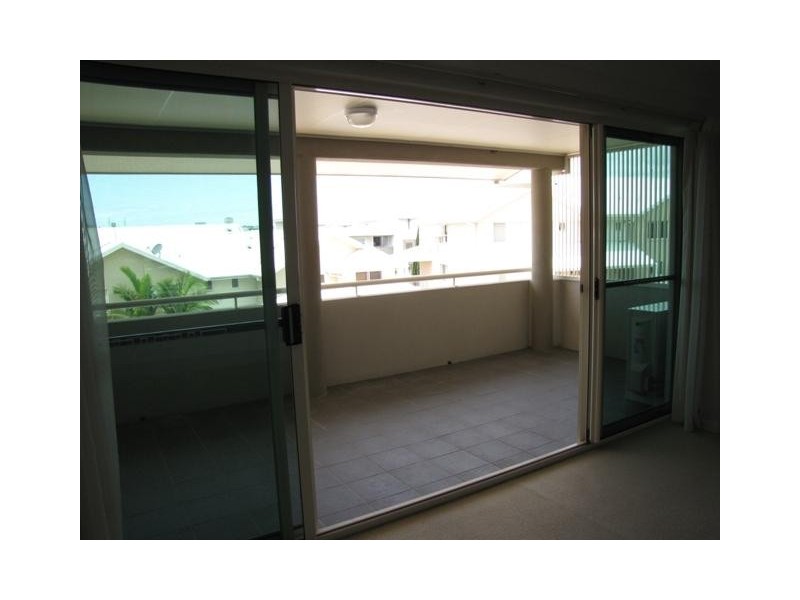 12/ 137 Laver Drive, Robina QLD 4226