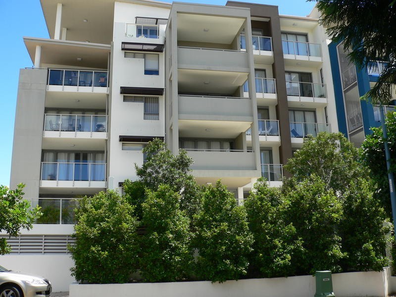 3/ 15 Laver Drive, Robina QLD 4226