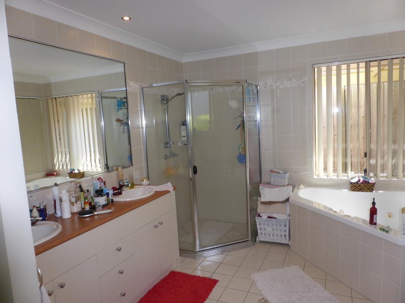 25 Leopardwood  Circuit, Robina QLD 4226