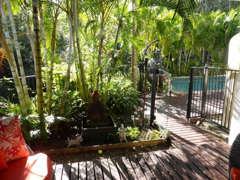 13 Lowe Court, Maudsland QLD 4210