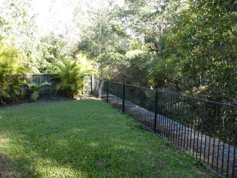 13 Lowe Court, Maudsland QLD 4210