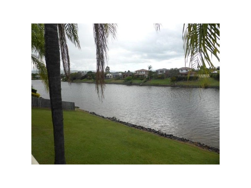 3/ 3 Lowood Court, Varsity Lakes QLD 4227