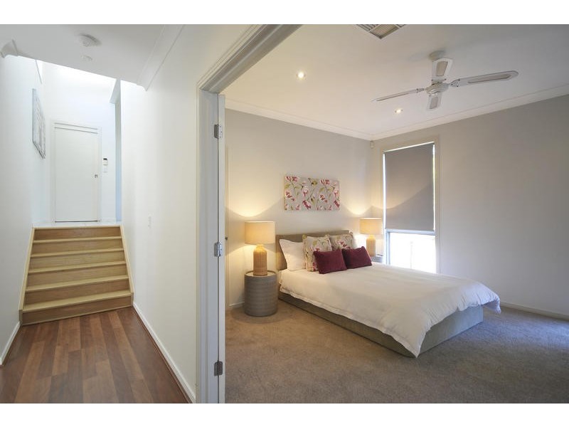 2 Lyra Court, Robina QLD 4226