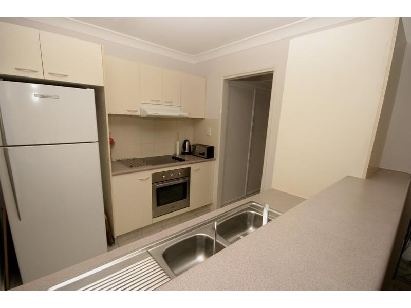 31 Madeline Street, Mudgeeraba QLD 4213